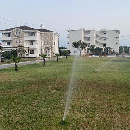 Apartments Catalic Ulcinj Buitenkant foto